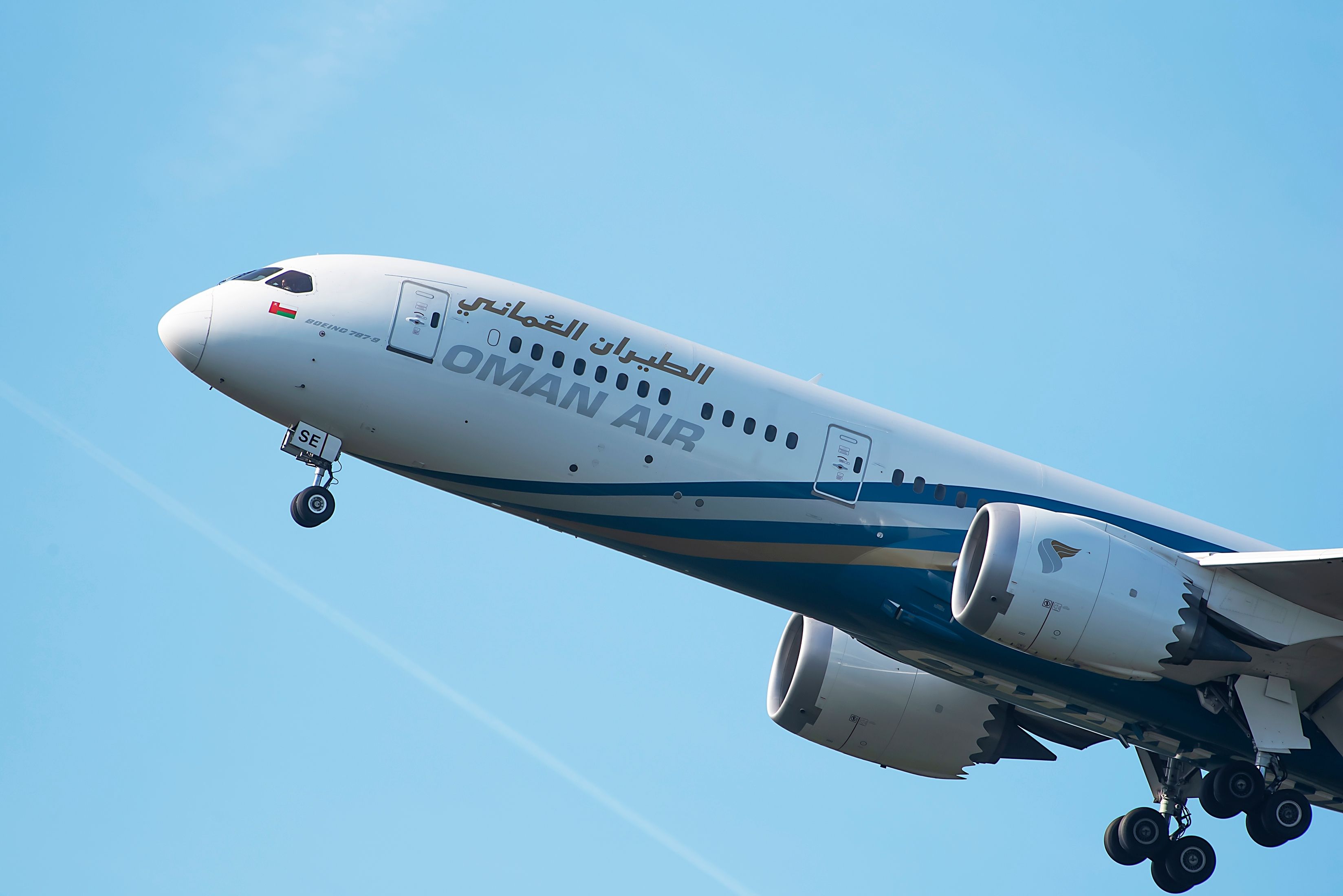Another Blue Boeing 787: Oman Air Partners With Chelsea Football Club