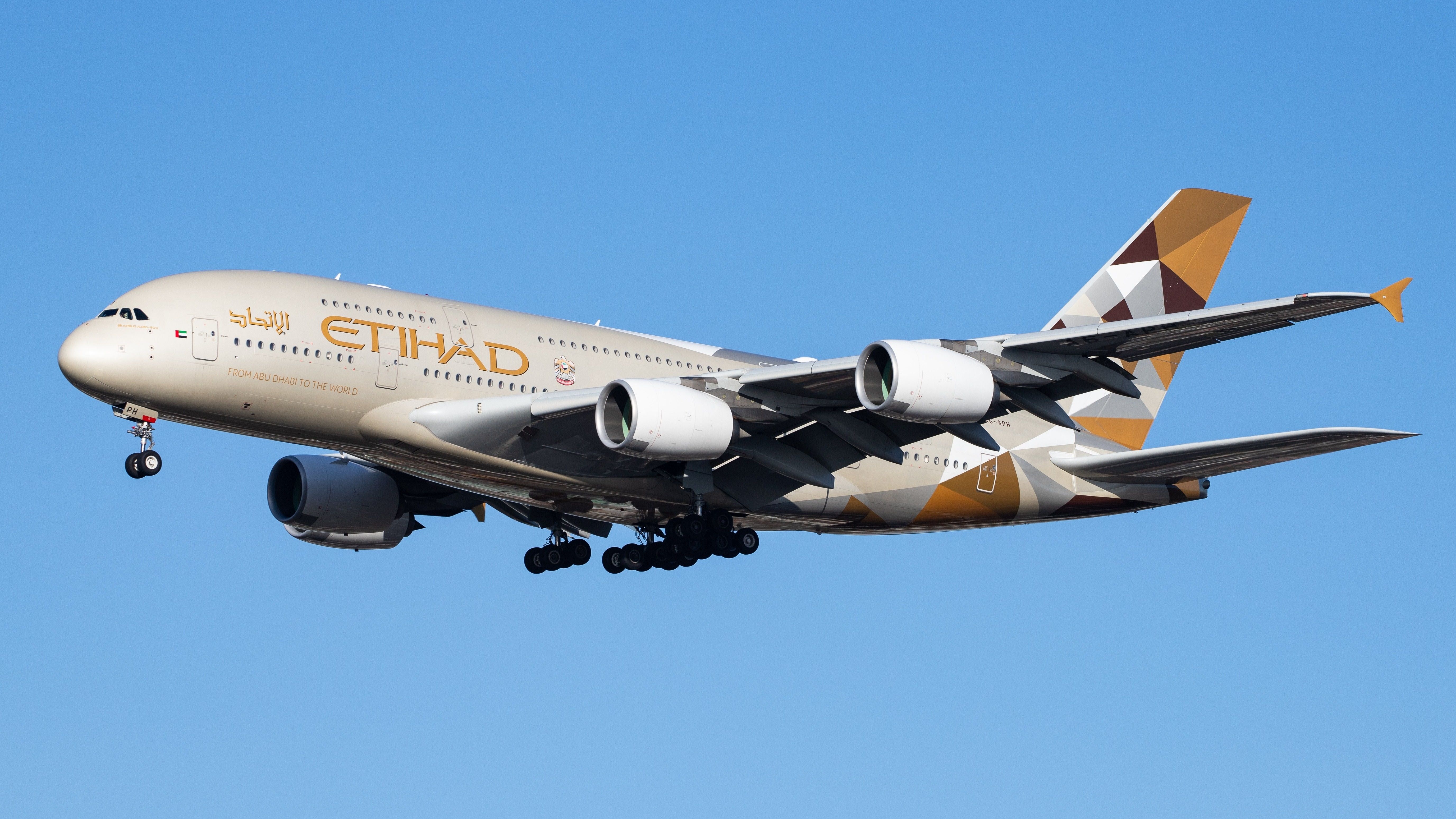 Etihad Airways Strengthens Ties With China Eastern Airlines