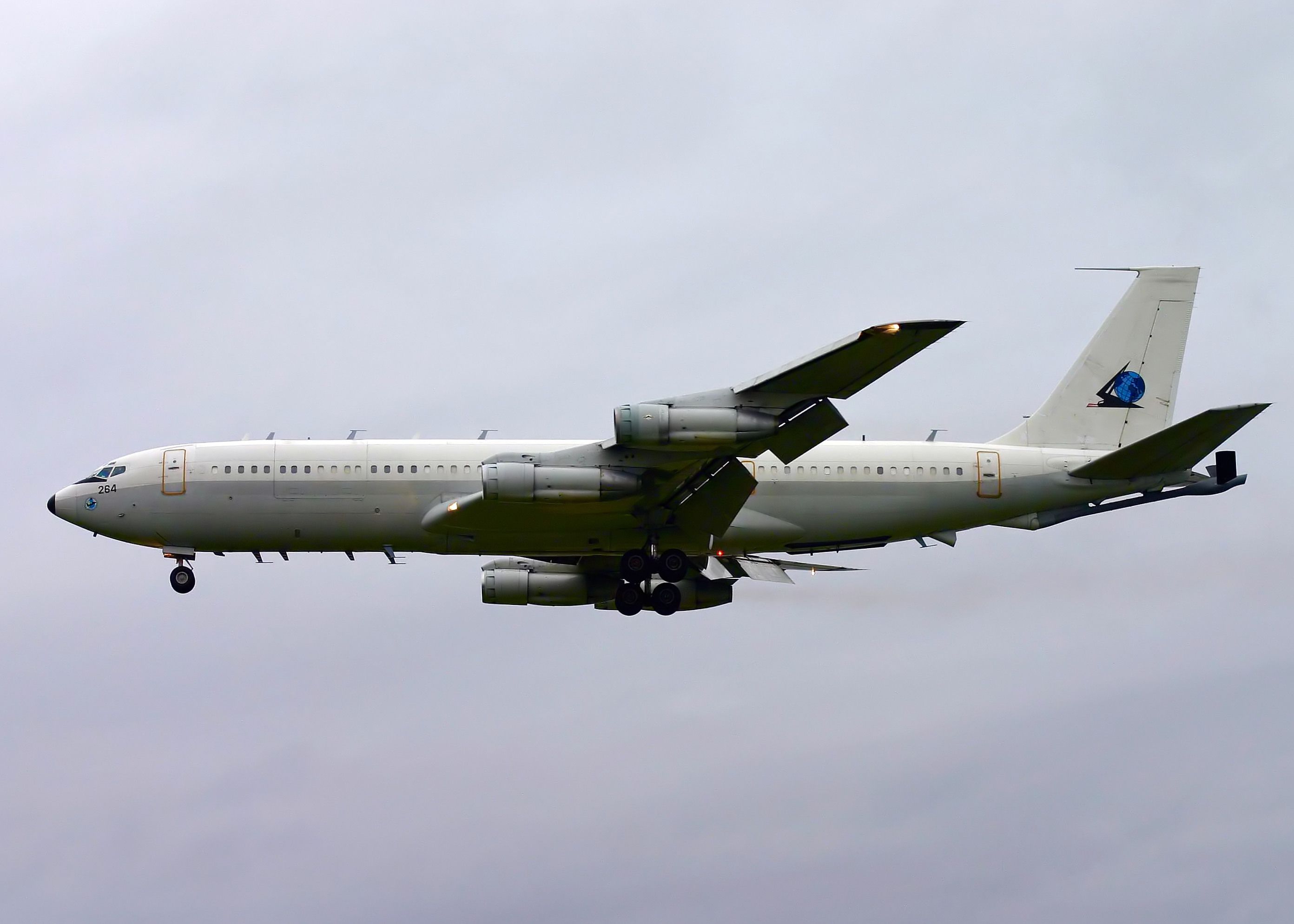 Israel Defense Forces Showcases Boeing 707 Re Em Tankers And Remote