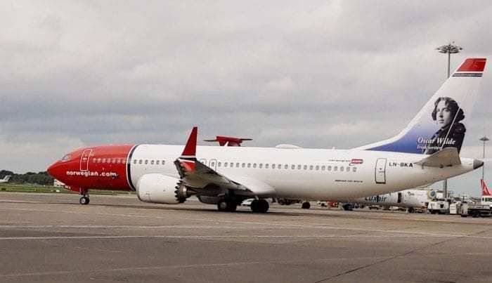 Norwegian 737