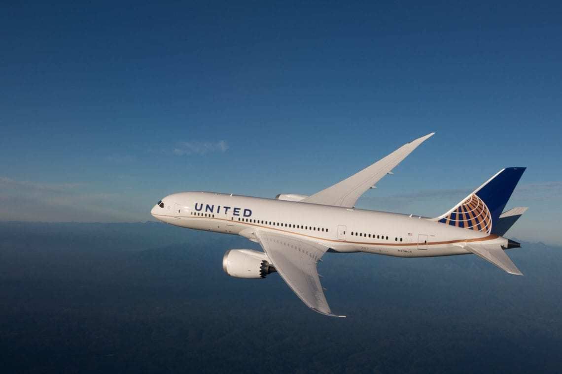 United Airlines Dreamliner 787-10