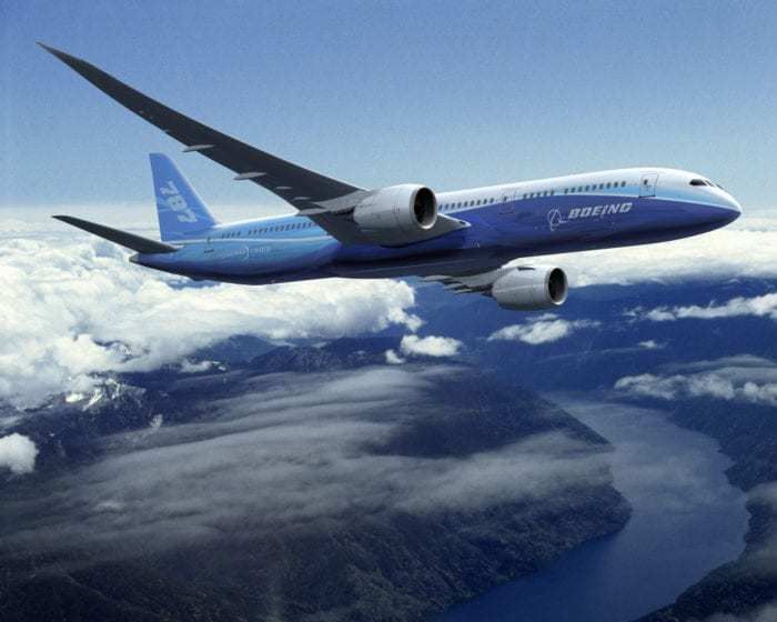 787-9 Dreamliner In-flight