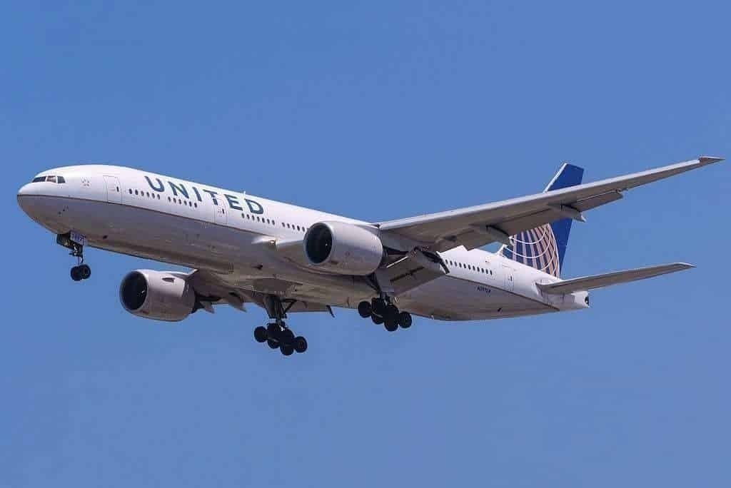 United airlines 777-200ER