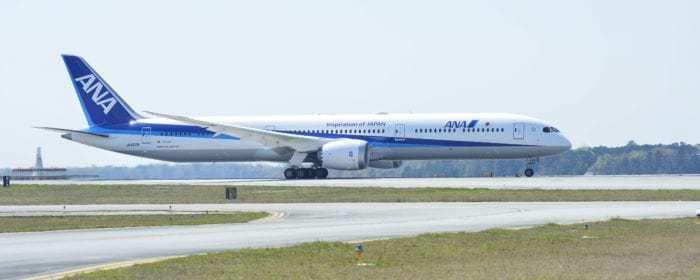 ANA takes delivery of its first 787-10 Dreamliner. 