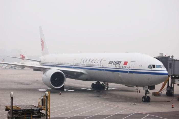 An Air China 777