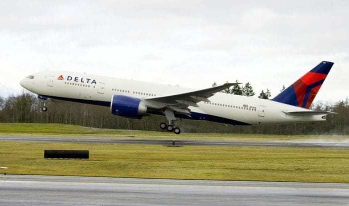 Delta Boeing 777-200LR