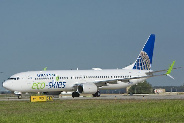 United-flight-for-the-plantes