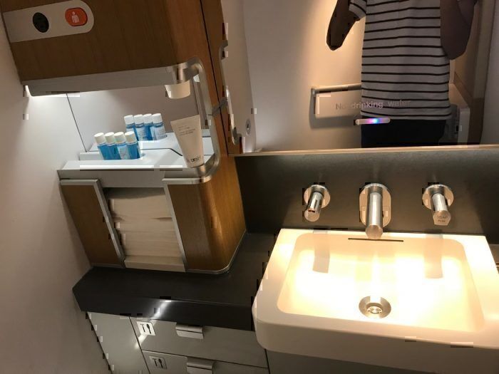 Lufthansa First Class lavatory