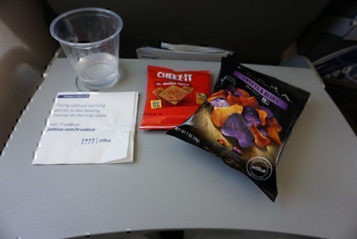 JetBlue flight snacks