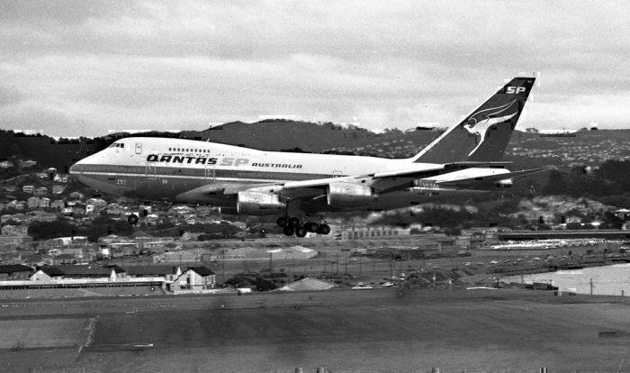 qantas boeing 747 retirement