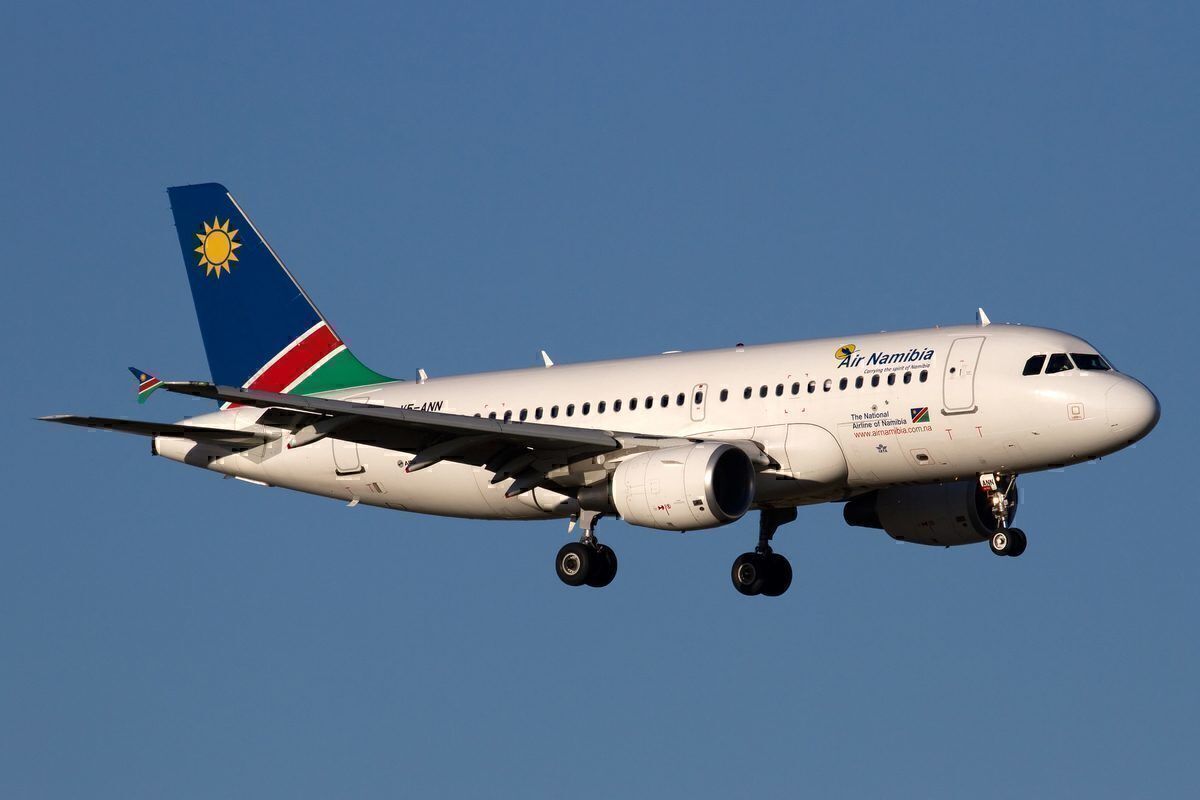 Air-Namibia-A319