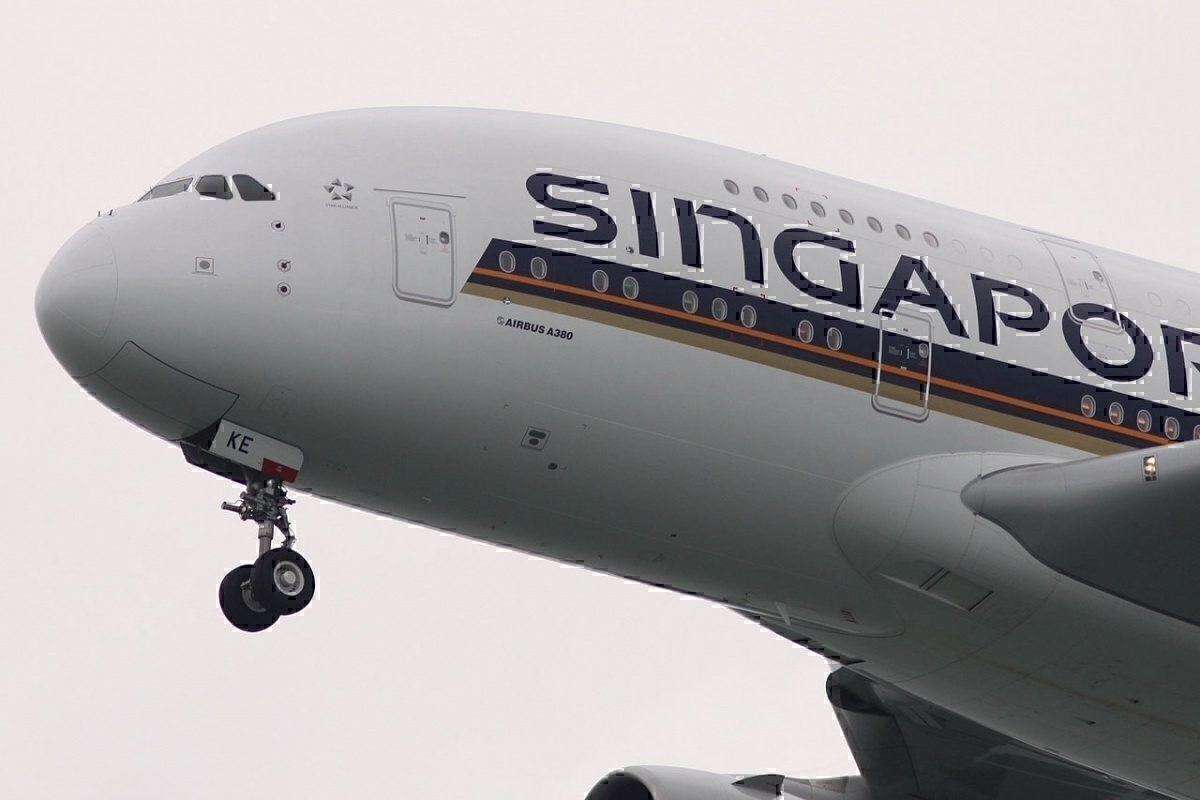 A380 on approach to Singapore 