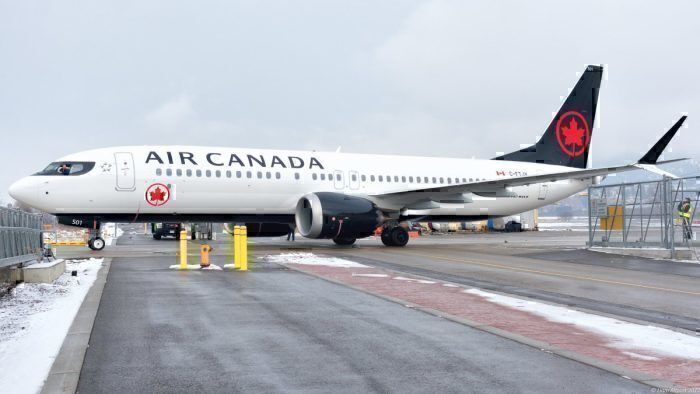 Air Canada Boaeing 737 MAX 8
