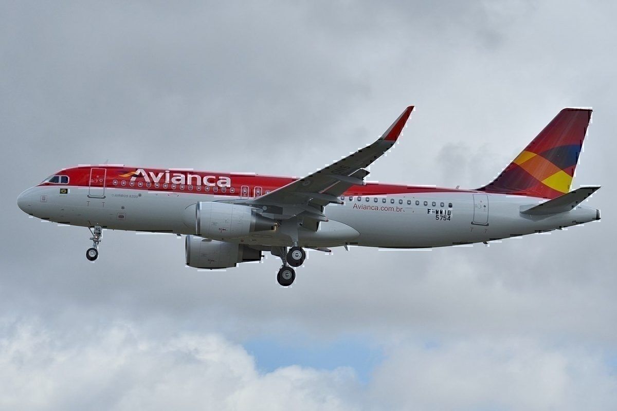 1280px-Airbus_A320-200_Avianca_Brasil_(ONE)_F-WWIB_-_MSN_5754_-_Will_be_PR-ONS_(9719644134)