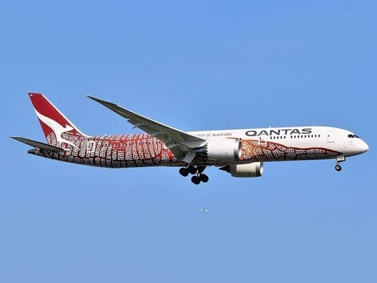 Qantas 787 