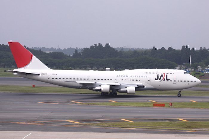 japan-airlines-boeing-747