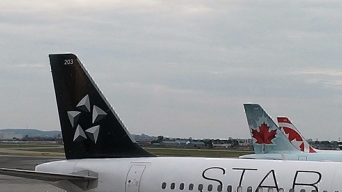 Air Canada Tails 