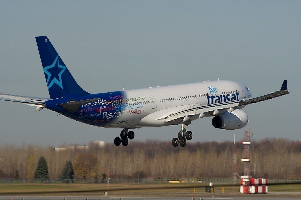 Air Transat A330 landing