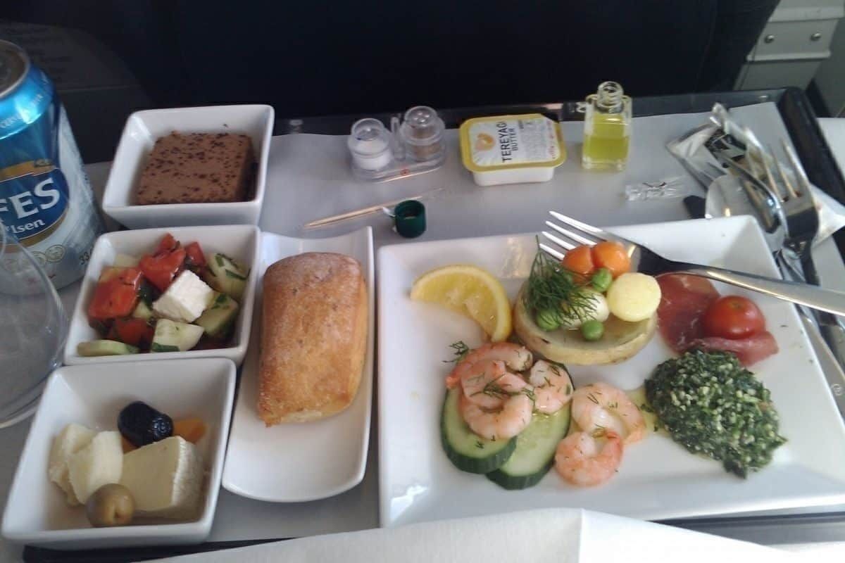 Inside Airline Catering - From Kitchen To 36,000 Feet