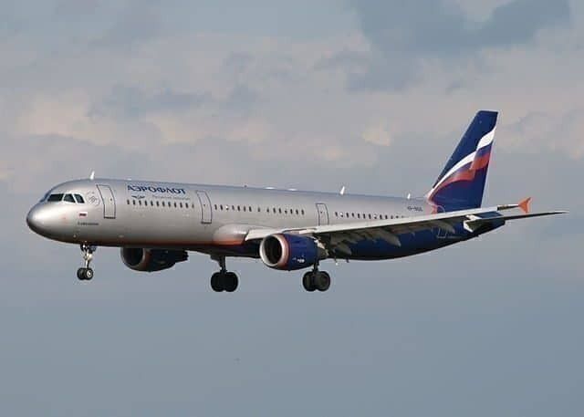 Airbus_A321_(Aeroflot)_(2339073430)