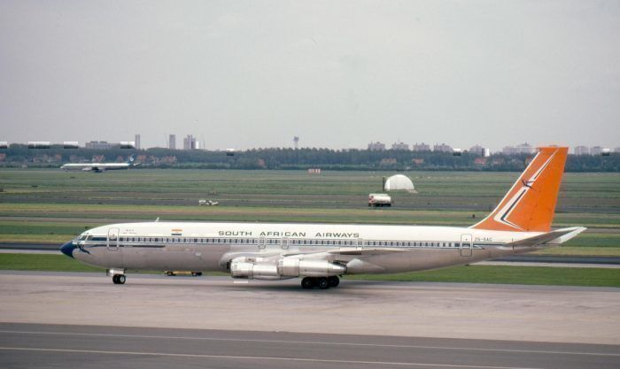 South African Airways 707.