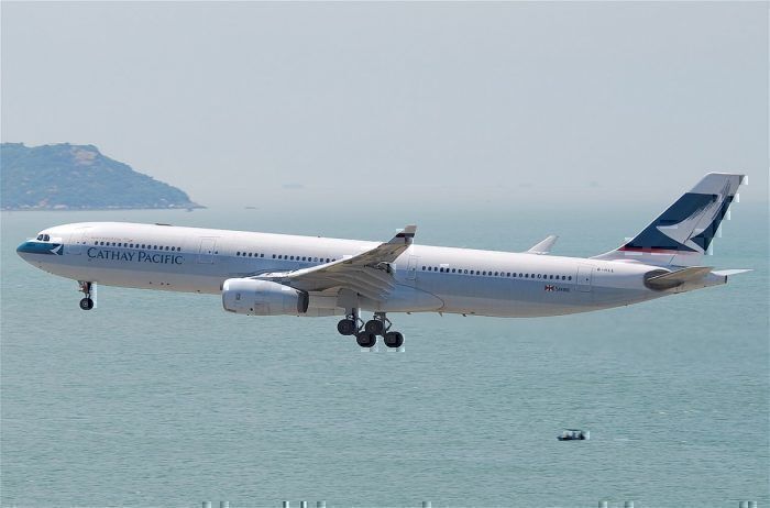 A Cathay Pacific Airbus A330
