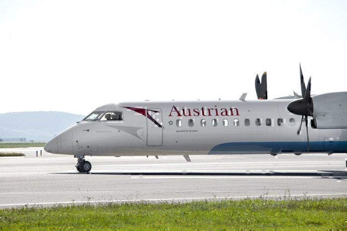 Austrian Airlines Dash 8