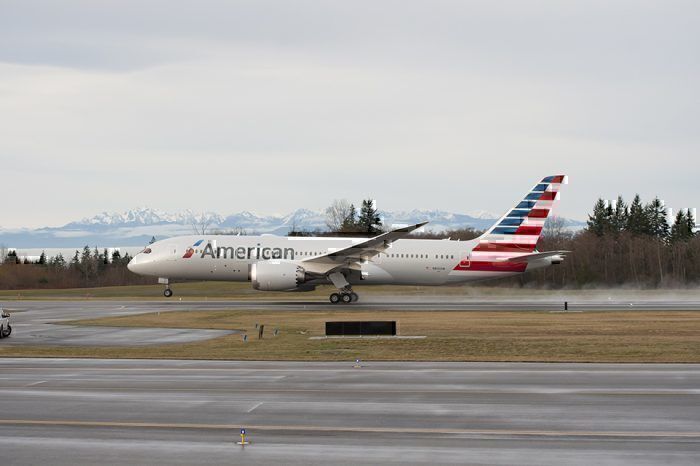 American 787 Takeoff