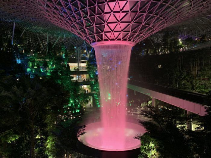 Changi Airport, Waterfall