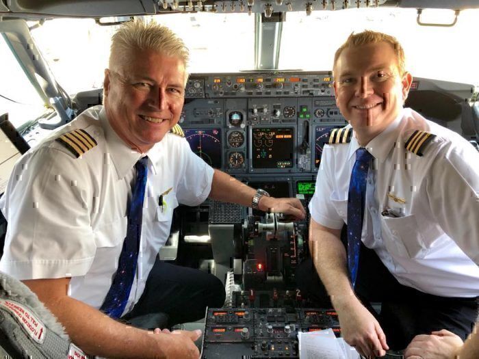 United is worried about pilot shortages