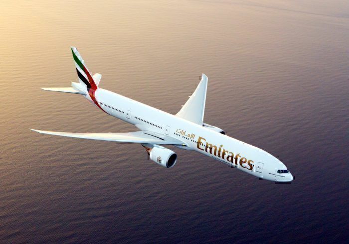 Emirates, Boeing 777, Turbulence