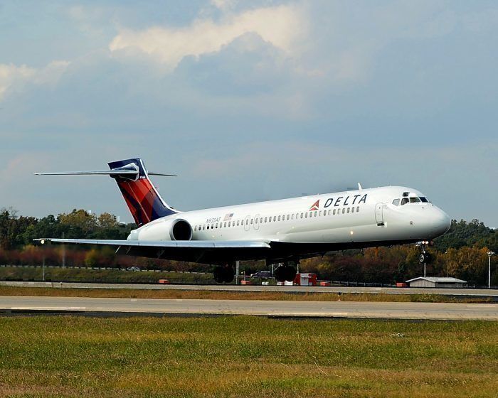 Delta 717 landing 