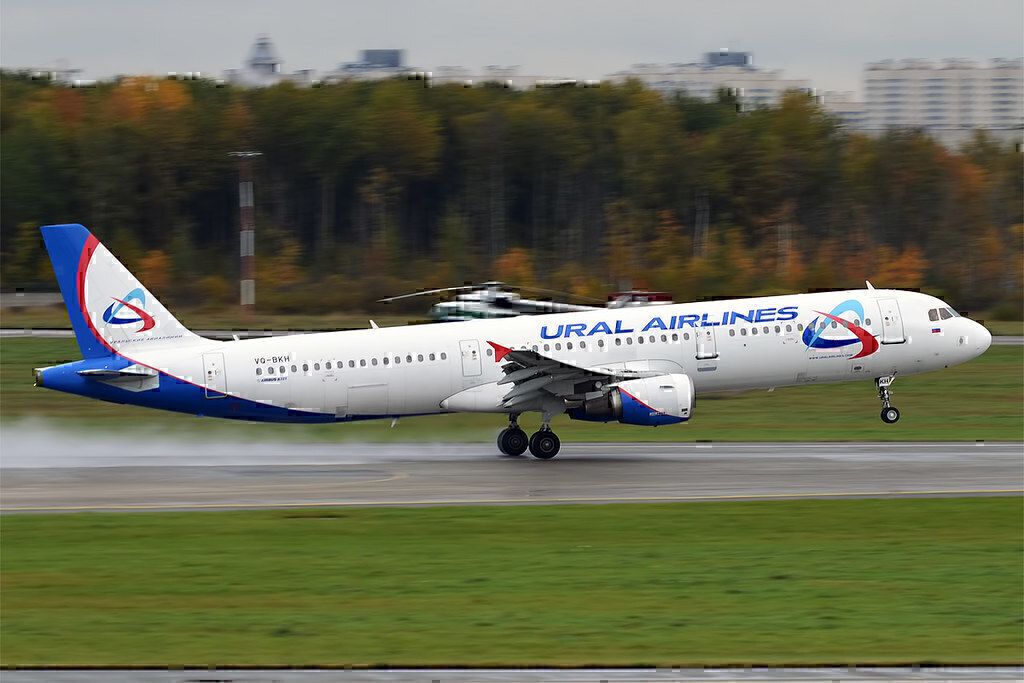 A Ural Airlines A321