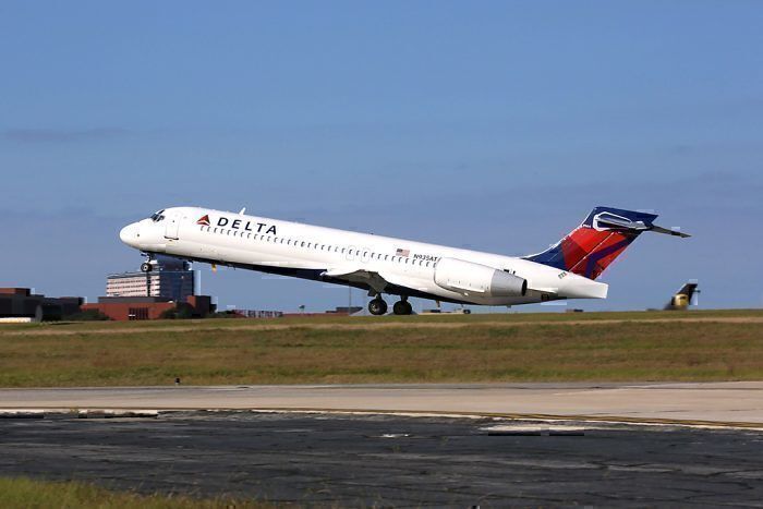 Delta Air Lines 717