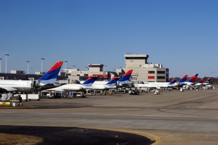 What Is The Busiest Airport On Thanksgiving Weekend?