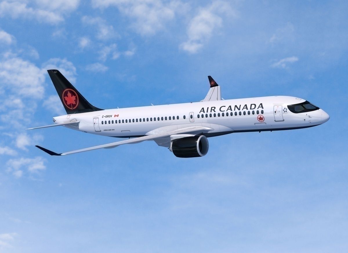 Air Canada, Airbus A220, logo mishap