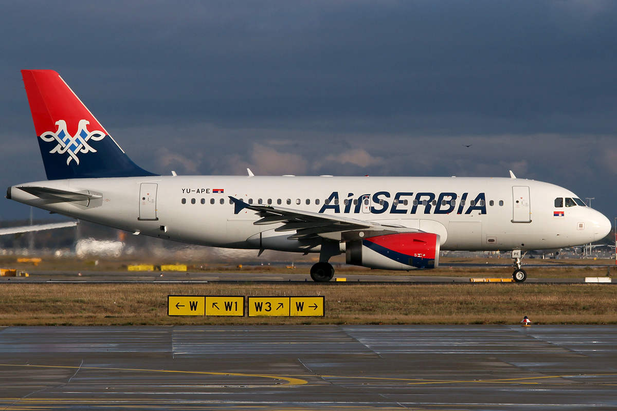 Air_Serbia_A319-100_YU-APE_FRA_2013-12-29