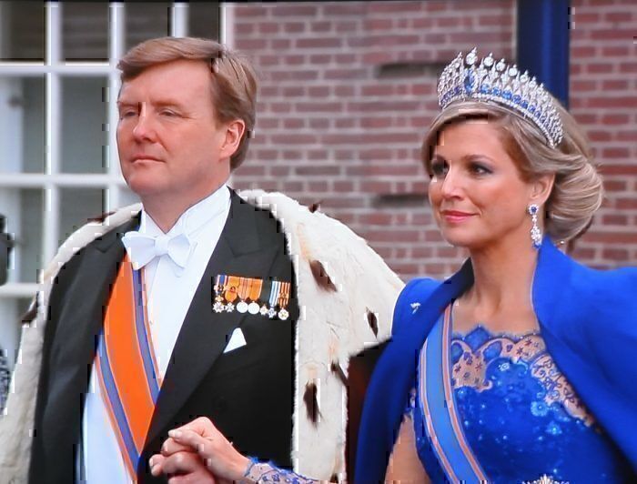 Did You Know The Dutch King Is A KLM Pilot?