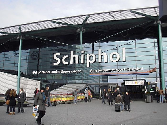 Schiphol airort front