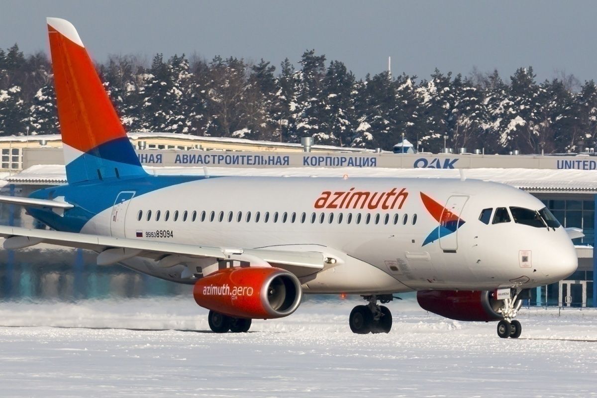 azimuth airlines sukhoi