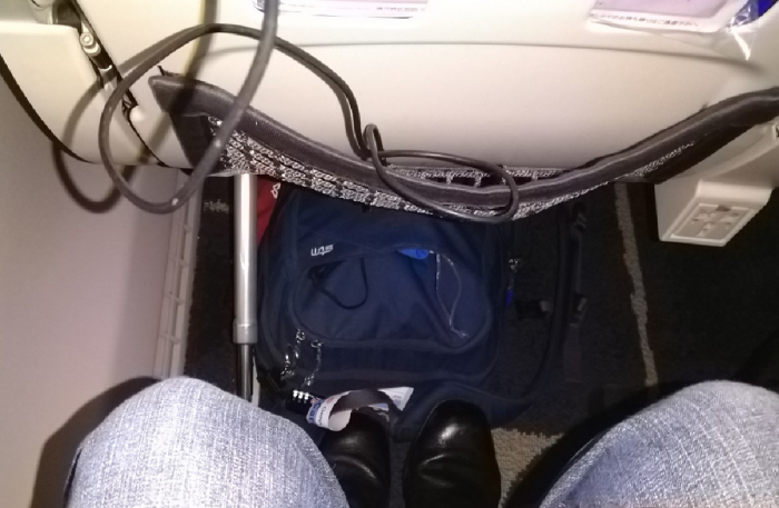 Economy class leg room on board China Airlines Airbus A350