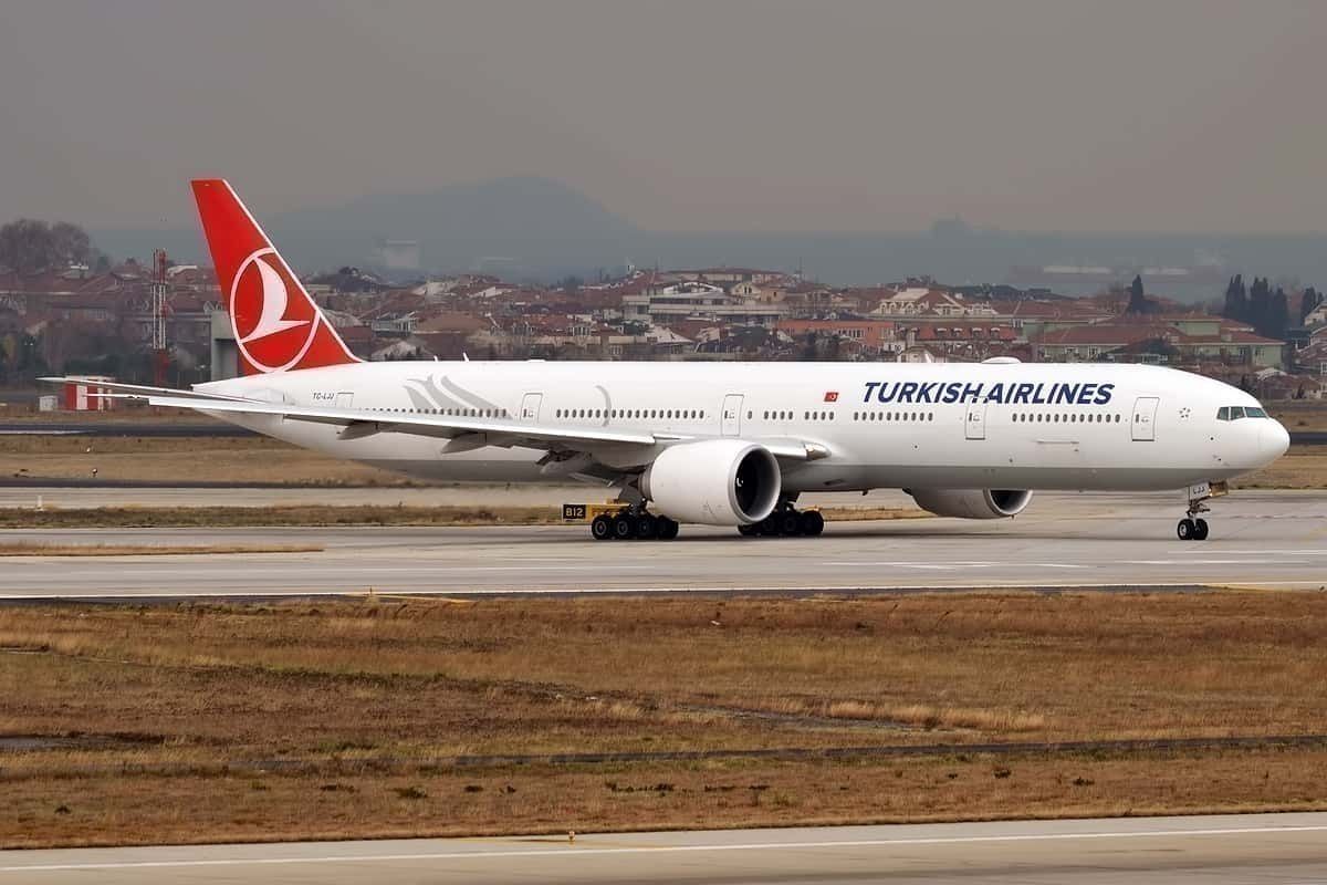 Turkish Airlines jet on taxiway