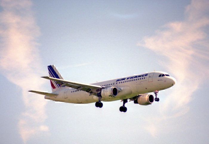 Air France Airbus A320-111; F-GFKA@ZRH;20.07.1996
