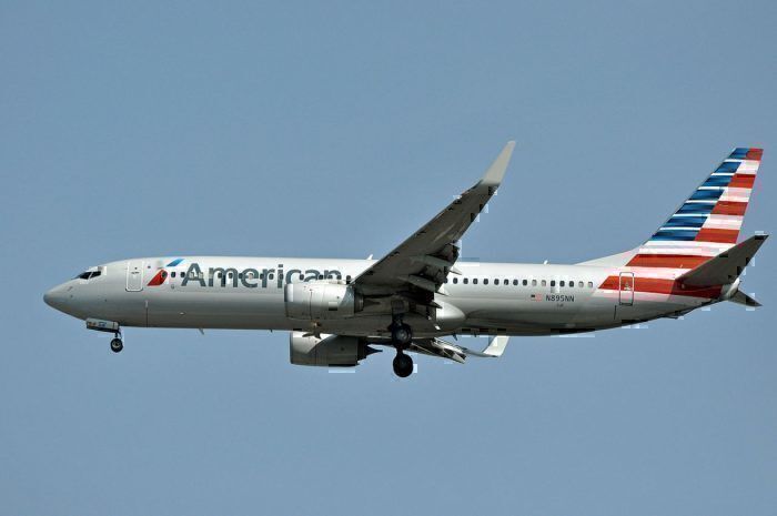 B737-823 AMERICAN AIRLINES