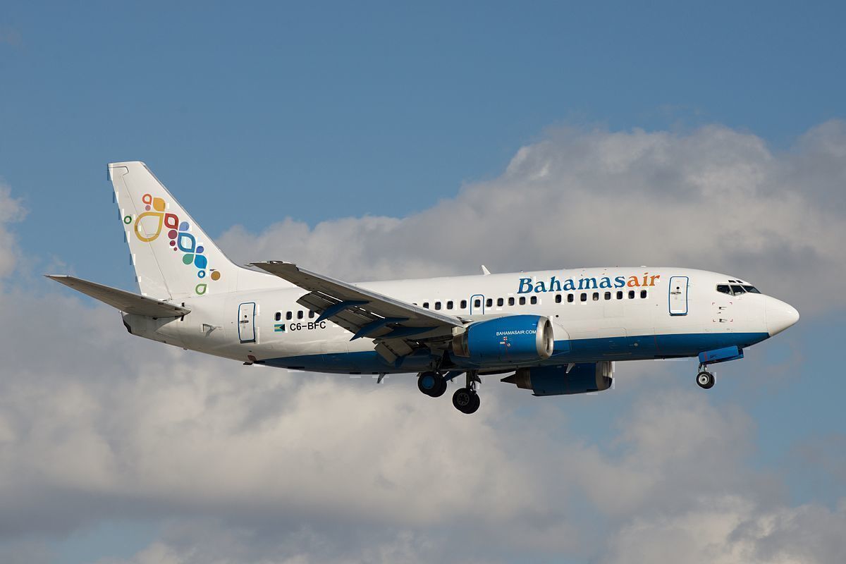 Bahamasair, 737-500