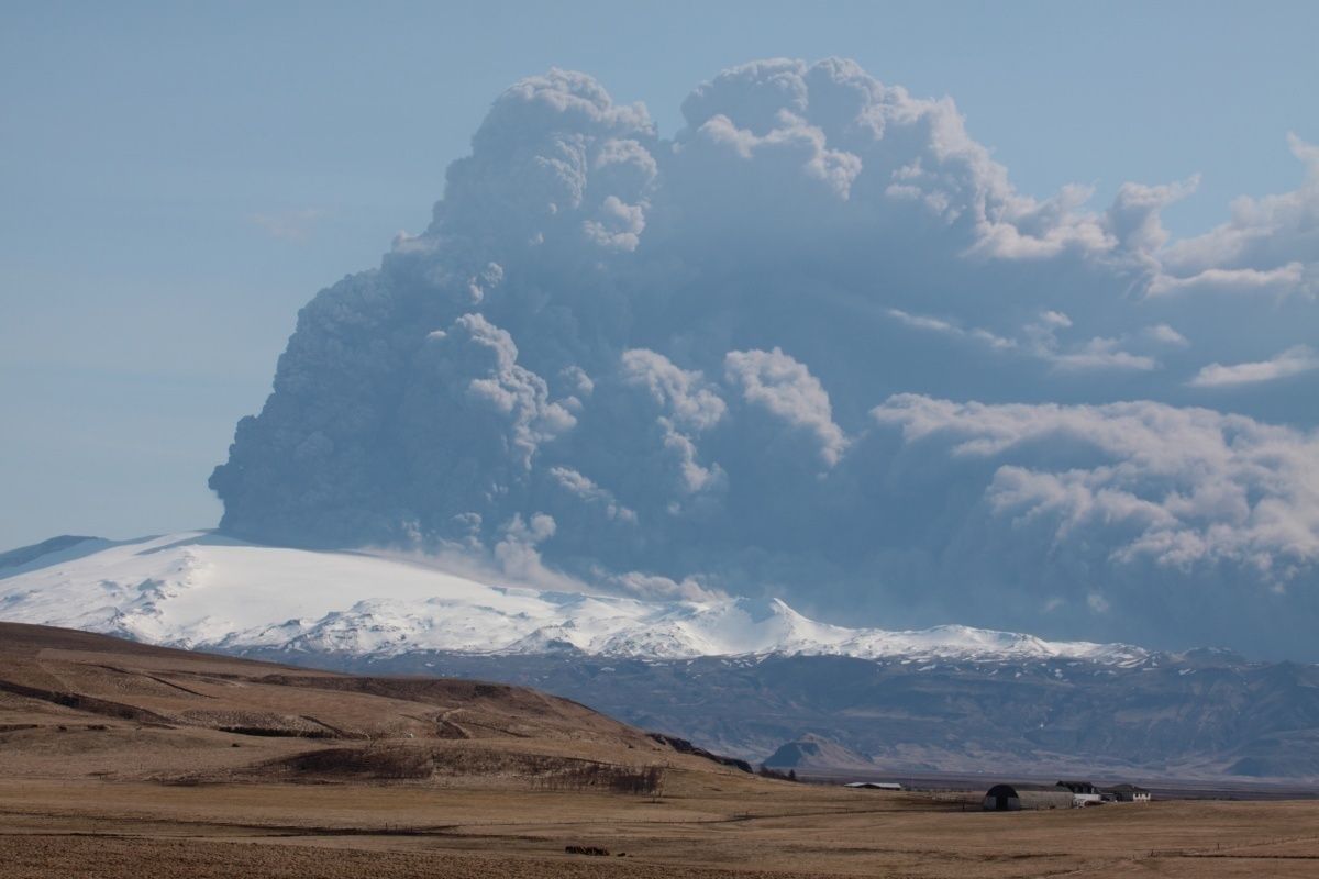 Eyjafjallajokull eruption