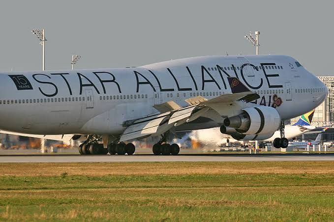 Thai Airways Star Alliance Painted Boeing 747