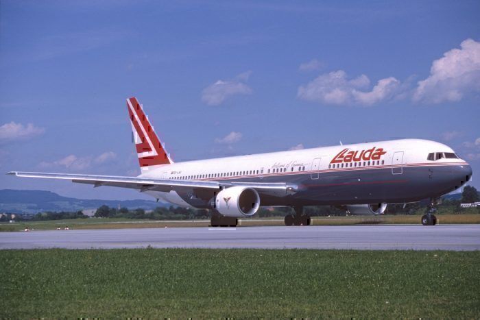 Lauda Air Boeing 767-300; OE-LAU@SZG, August 1990/ DSM