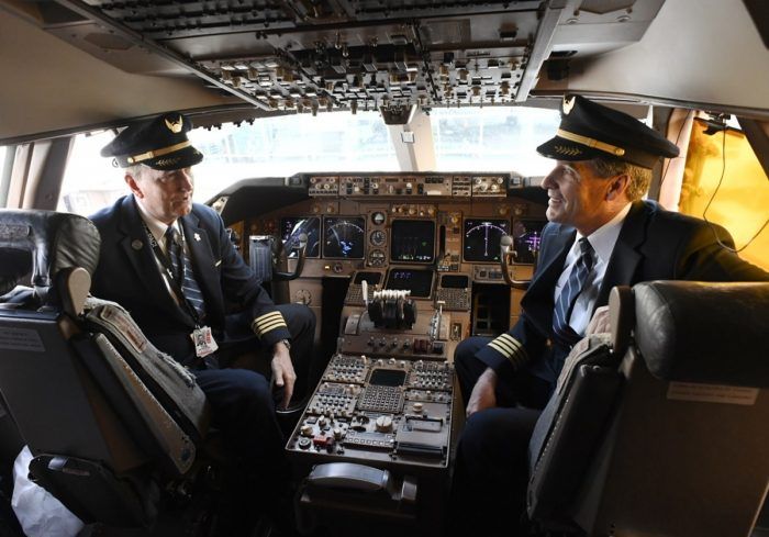 United Airlines Pilots