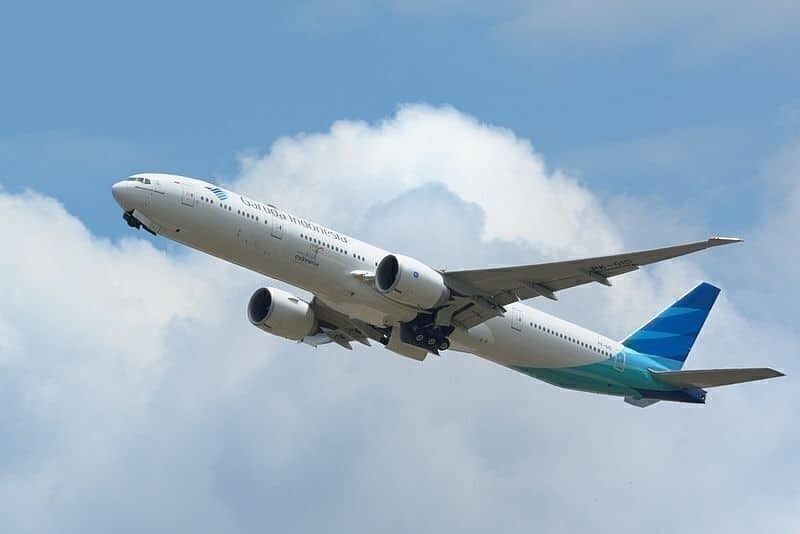 Garuda_Indonesia,_Boeing_777-300ER_PK-GID_NRT_(16801967533)